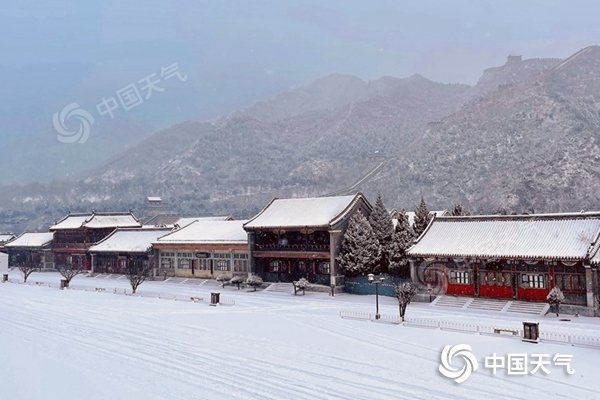 陕西河南等地连遭降雪 南方阴雨持续多地有大雨 