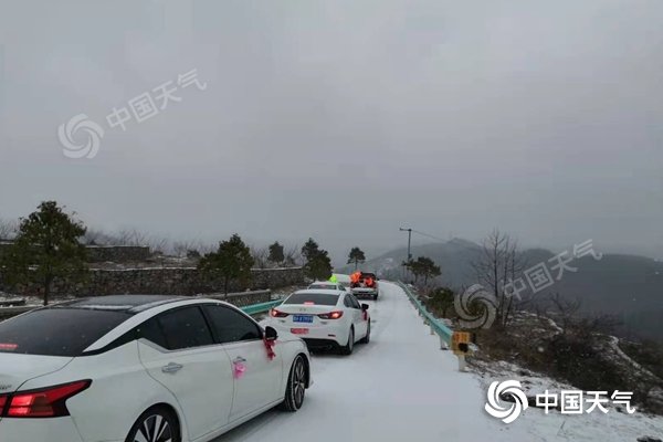 北方降雪发展气温起伏 江南等地湿冷持续 