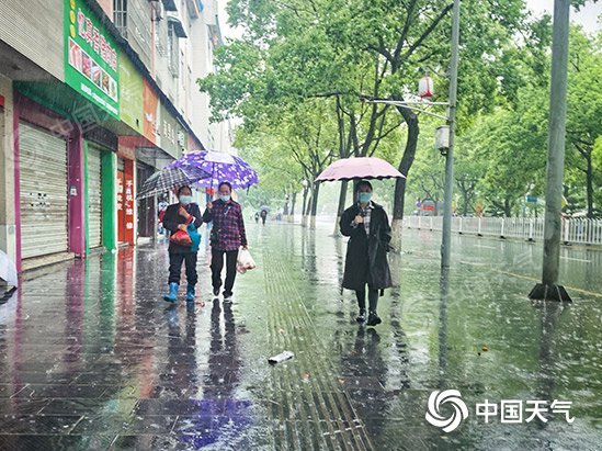 江南华南迎今年来最强降雨 广东广西局地雨量或打破历史极值 
